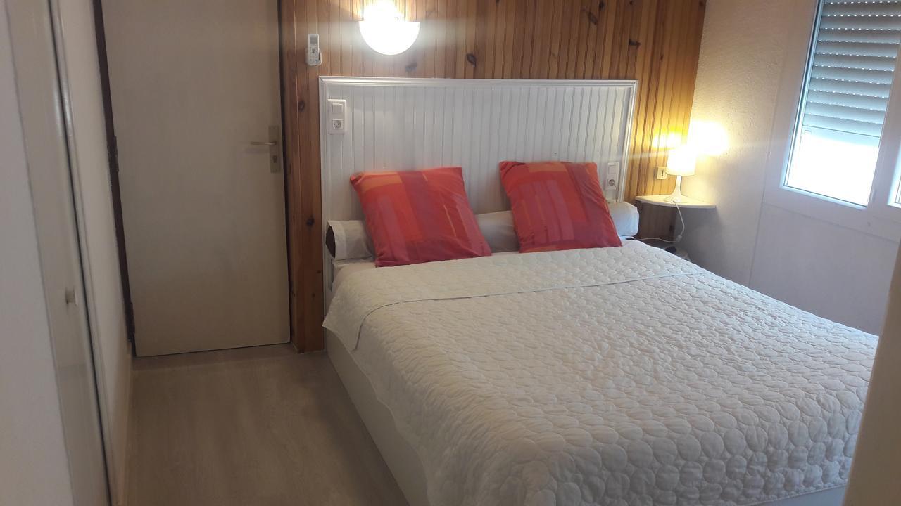 Chez Cecile Hotell Mornas Exteriör bild